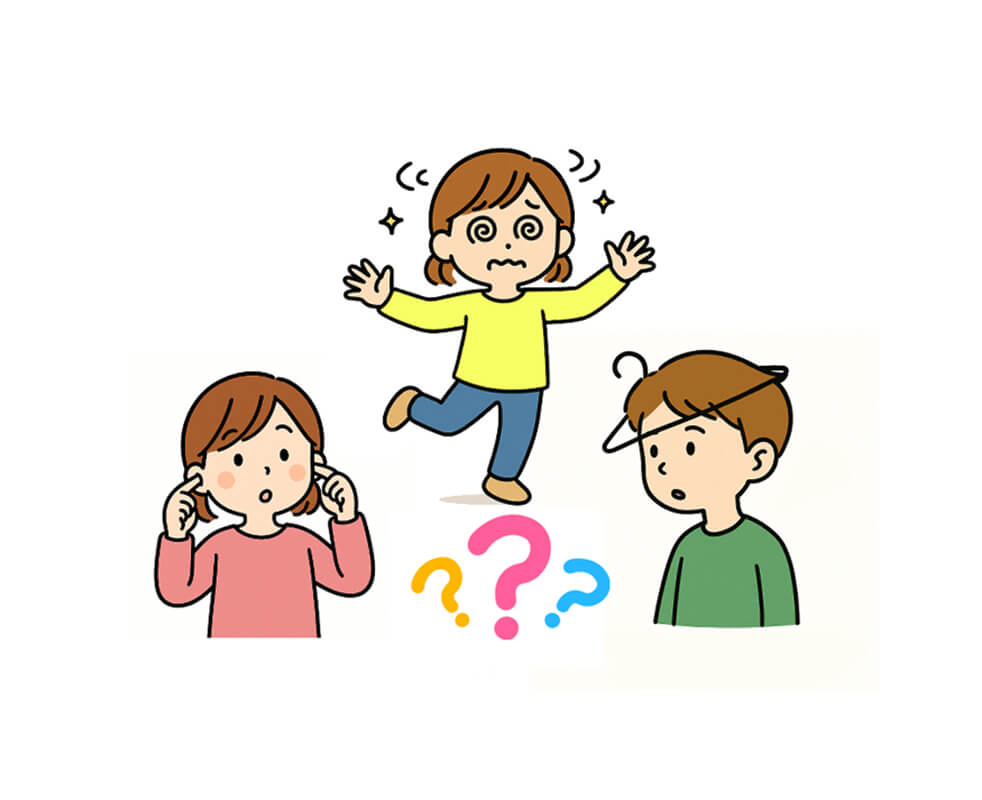 画像：目を瞑って片足で立ちながらバランスを取ろうとする女の子と、その両隣で耳を塞いだり、ハンガーを頭に被せてからだの感覚に困惑する2人のこどもの様子